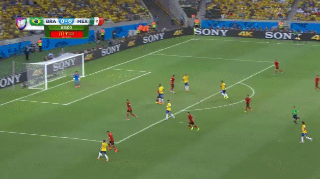 3x GIF: Hlavička, střela, přímák… Neymar si na hrdinu Ochou nepřišel!
